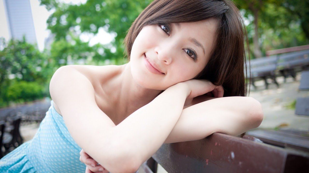 Beautiful Japanese Girls Backgrounds
