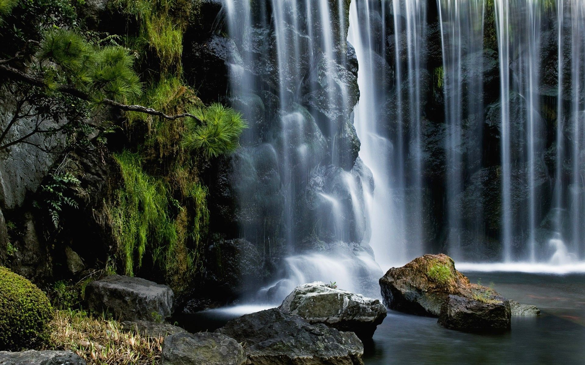 Waterfall desktop wallpaper in HD - Beautiful falls from around ...