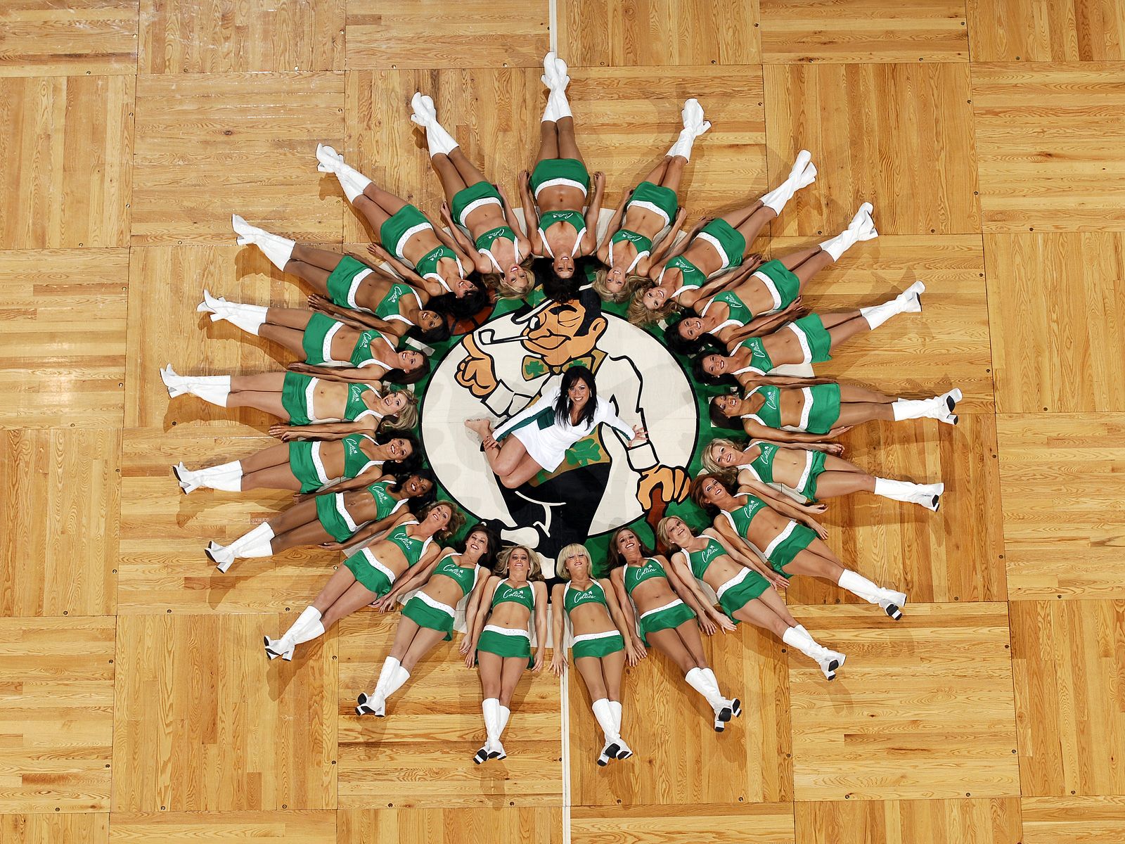 Celtics Dancers - Team Wallpaper The Official Site of the BOSTON