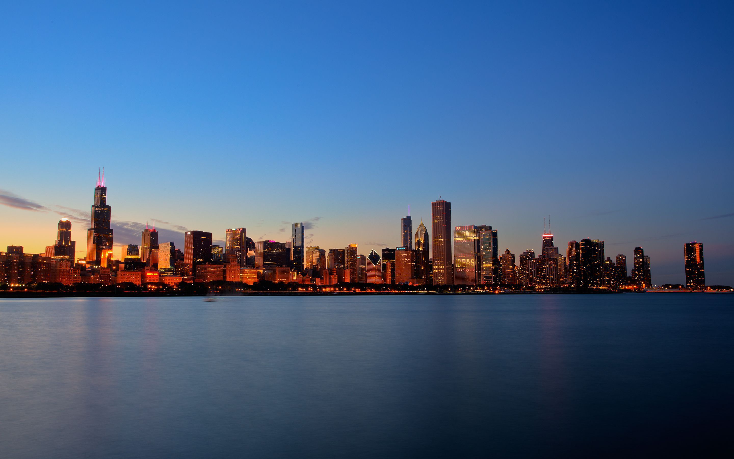 Gallery for - free chicago skyline wallpaper