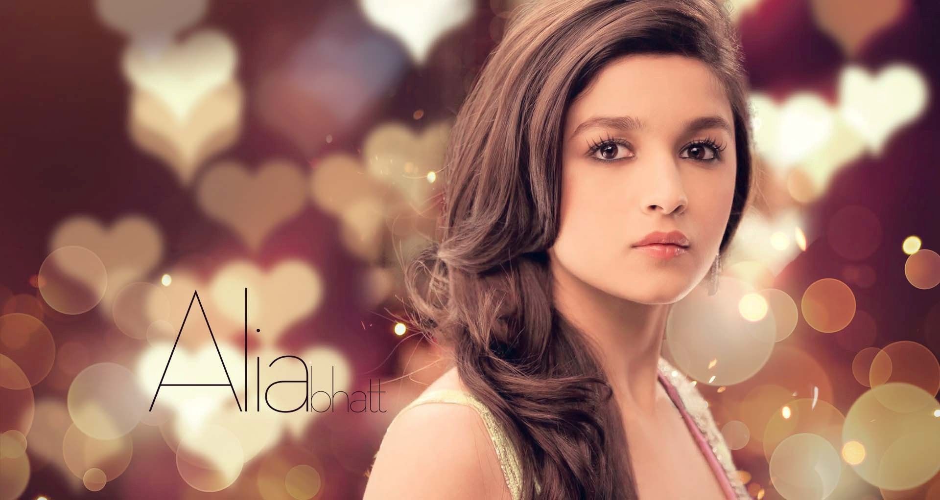 Popular Hindi Film Actress Alia Bhatt HD Wallpaper HD Famous