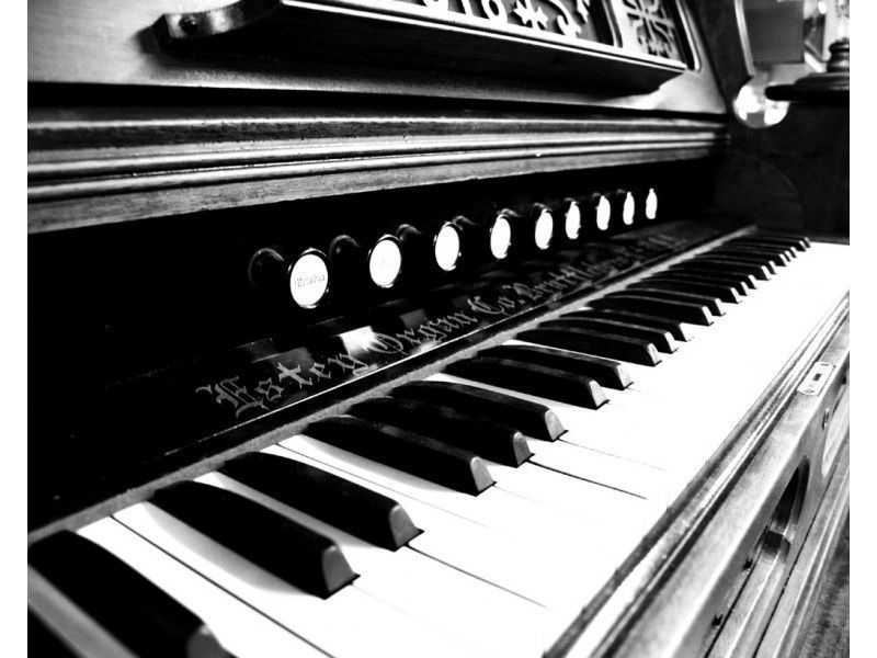 Attractive Black White Piano Organ Wallpaper | Desktopaper | HD ...