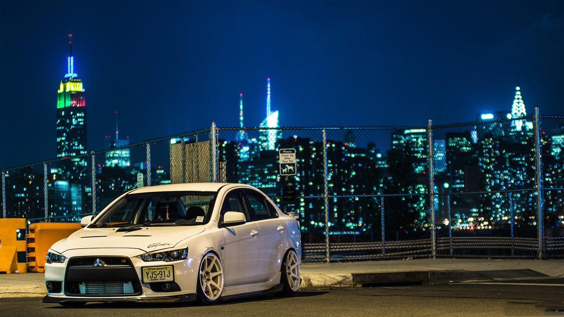 Mitsubishi Lancer Backgrounds