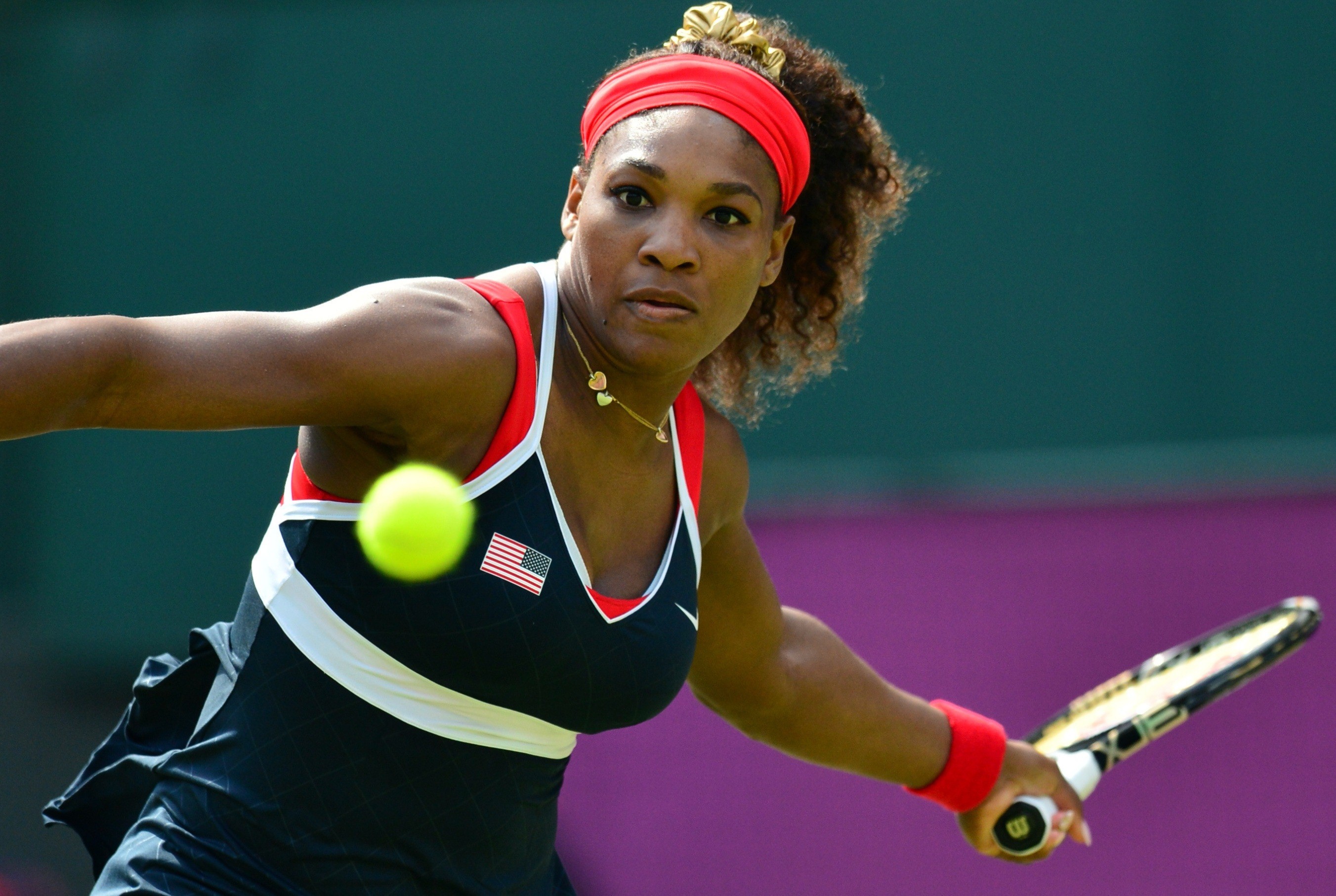 Serena Williams Famous American Female Tennis Player HD Wallpaper