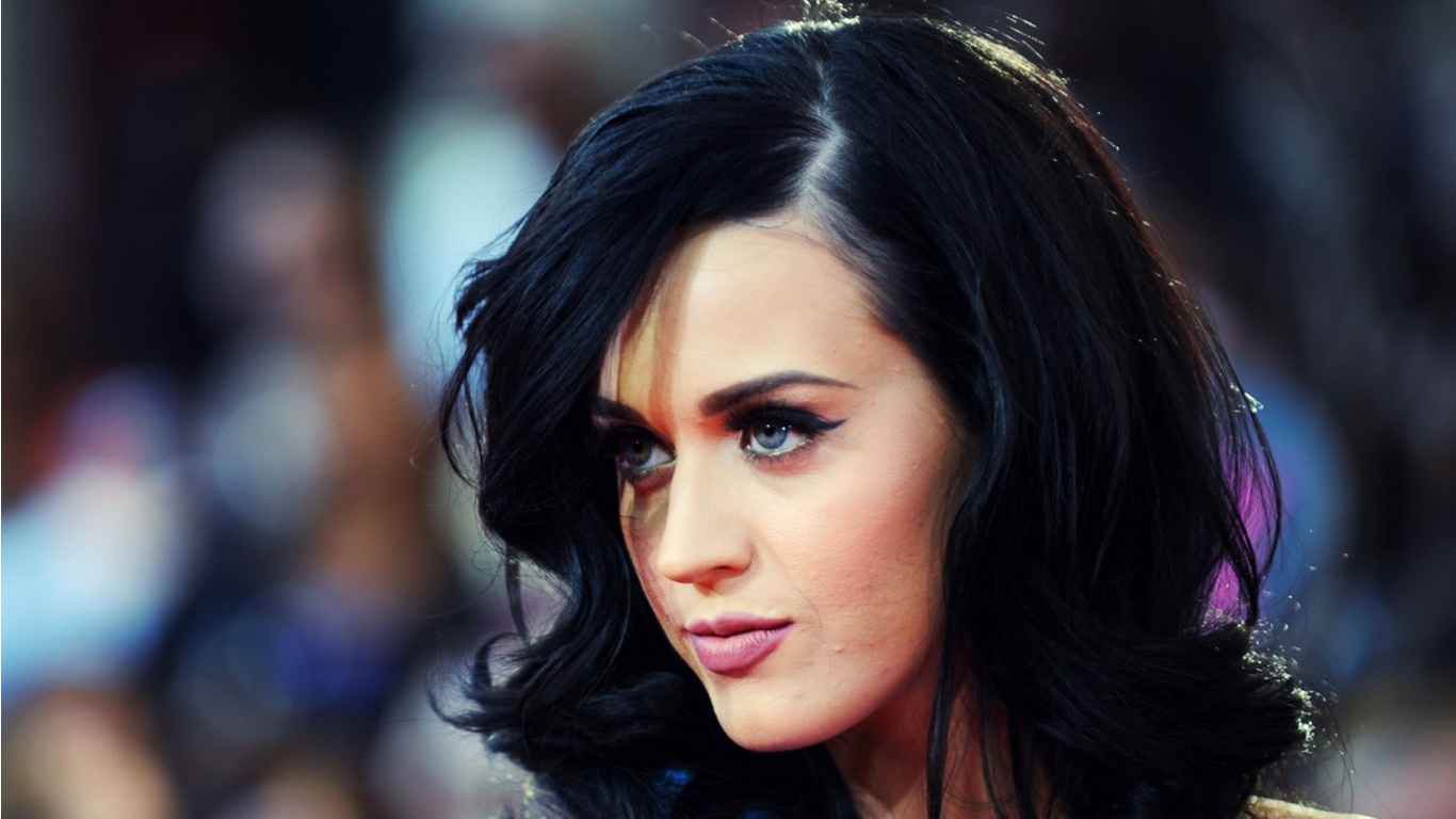 Katy Perry Beauty - HD Wallpapers Widescreen - 1366x768
