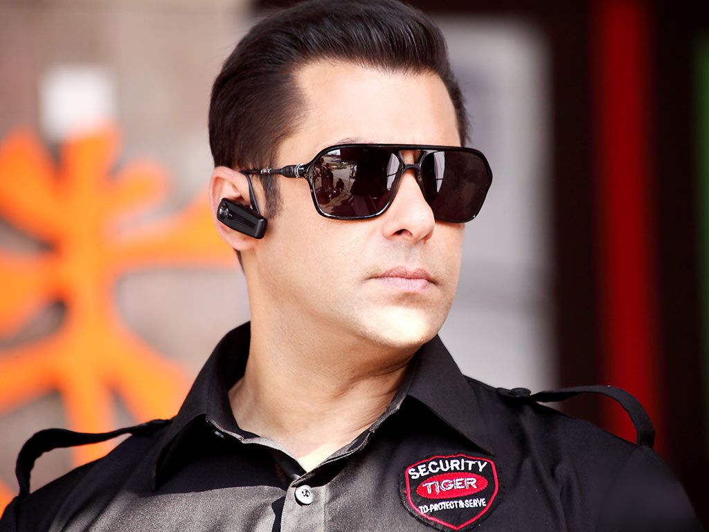 Latest great Collections of Salman Khan hd wallpapers for free
