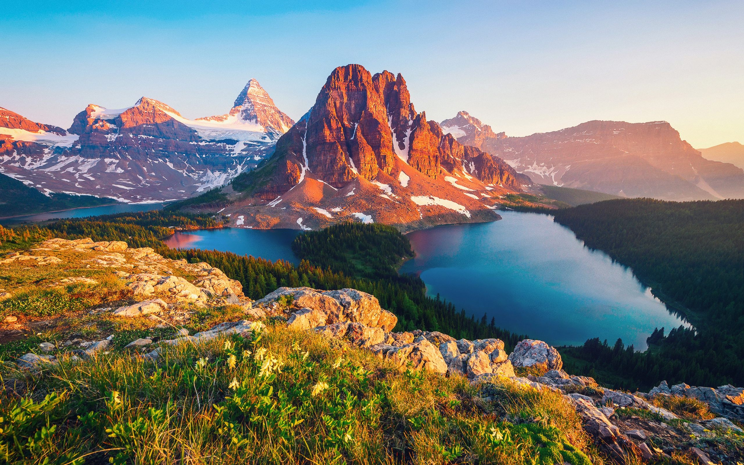 Beautiful Mountains Landscape Wallpaper HD Free Download