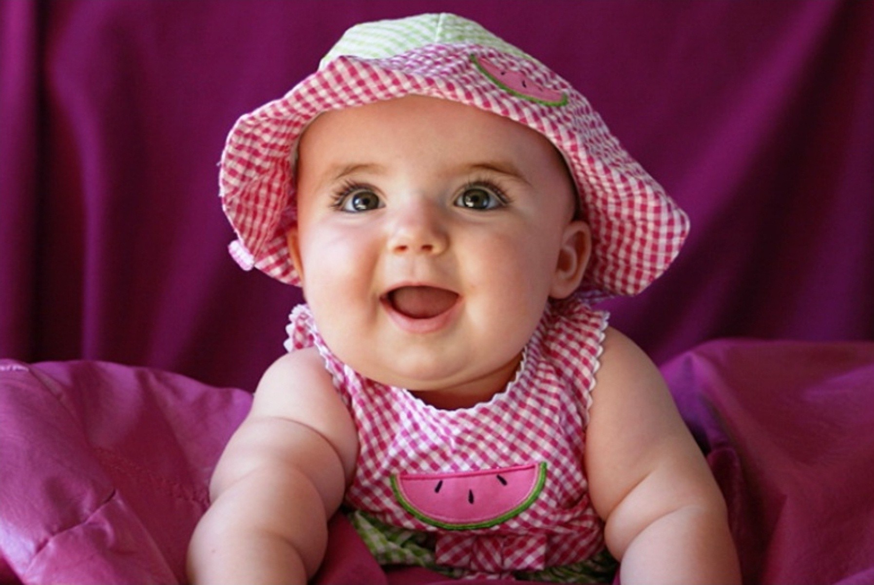 Cute Baby Girl Wallpapers Facebook HD Wallpapers Online - Part 9