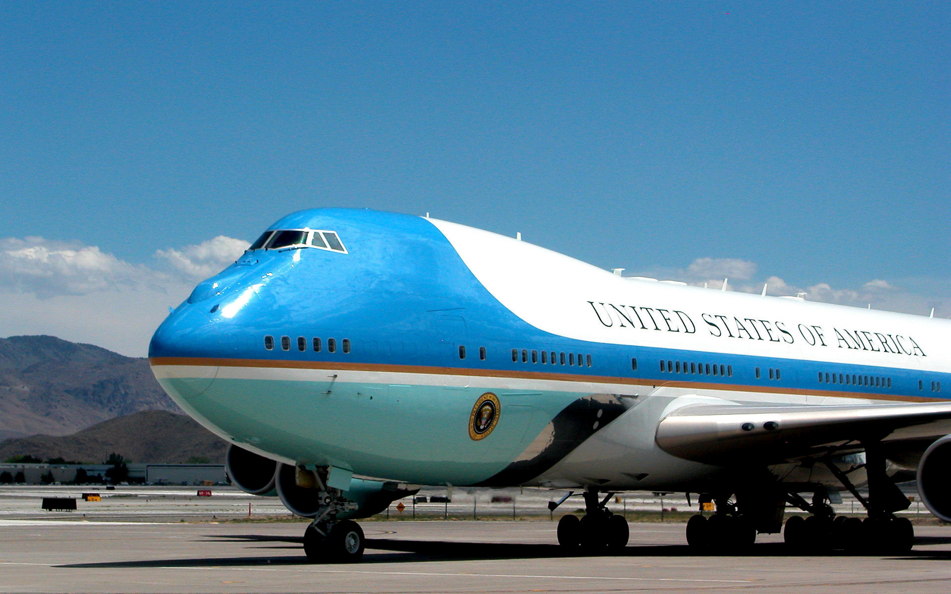 Air Force One Computer Wallpapers, Desktop Backgrounds | 1920x1200 ...