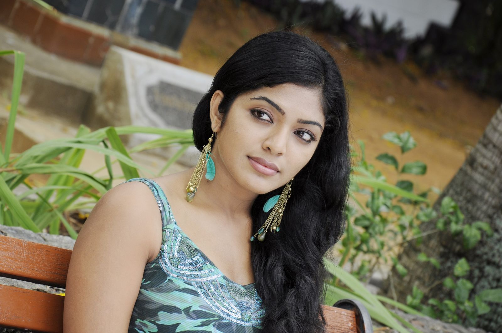 Wallpapers South Actress Rima Kallingal Latest New 1600x1063 ...