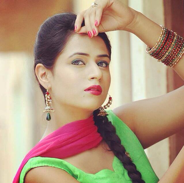 Punjabi Actress Oshin Sai Hot Wallpapers  HD