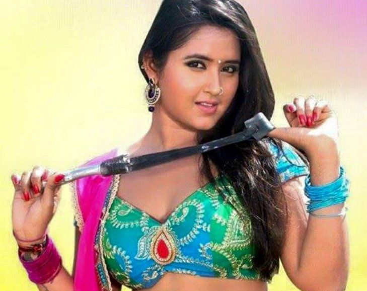 Bhojpuri Actress Wallpapers: Latest Bhojpuri Heroine HD Wallpapers ...