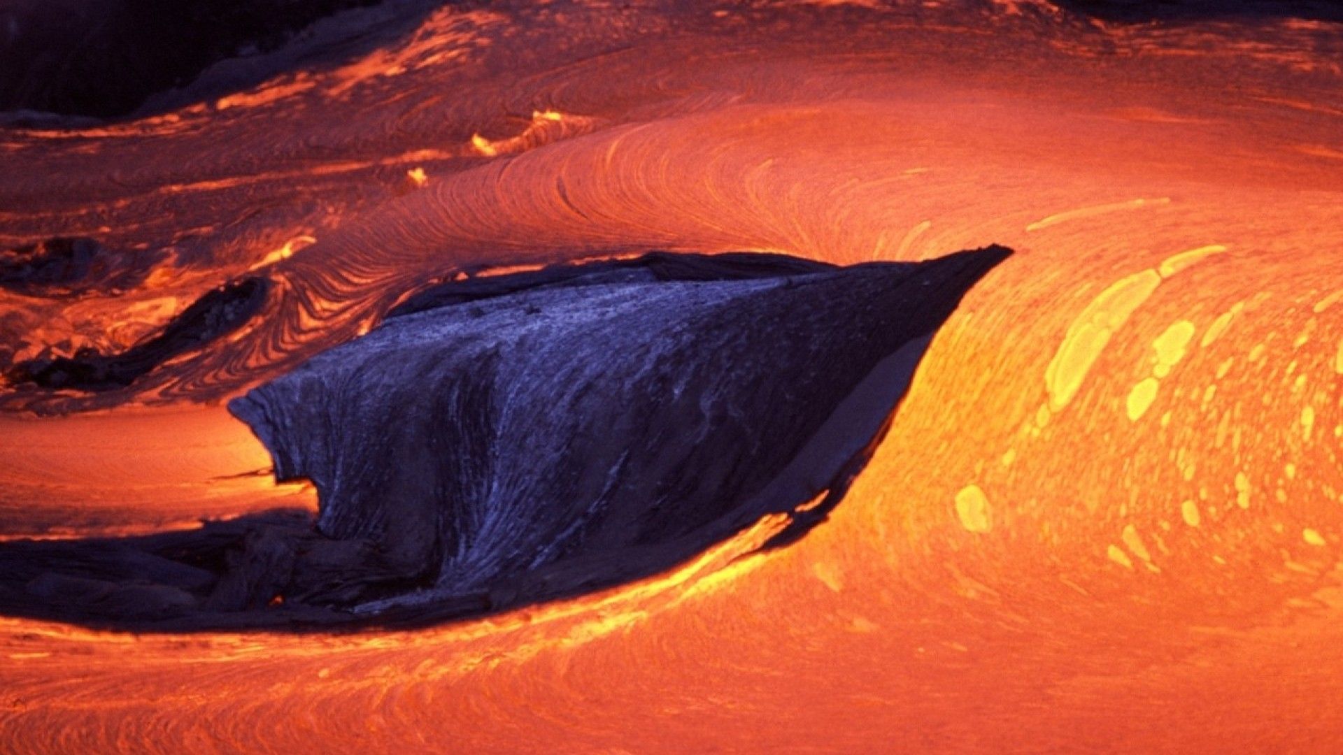 Volcanoes Lava and Magma - wallpaper.