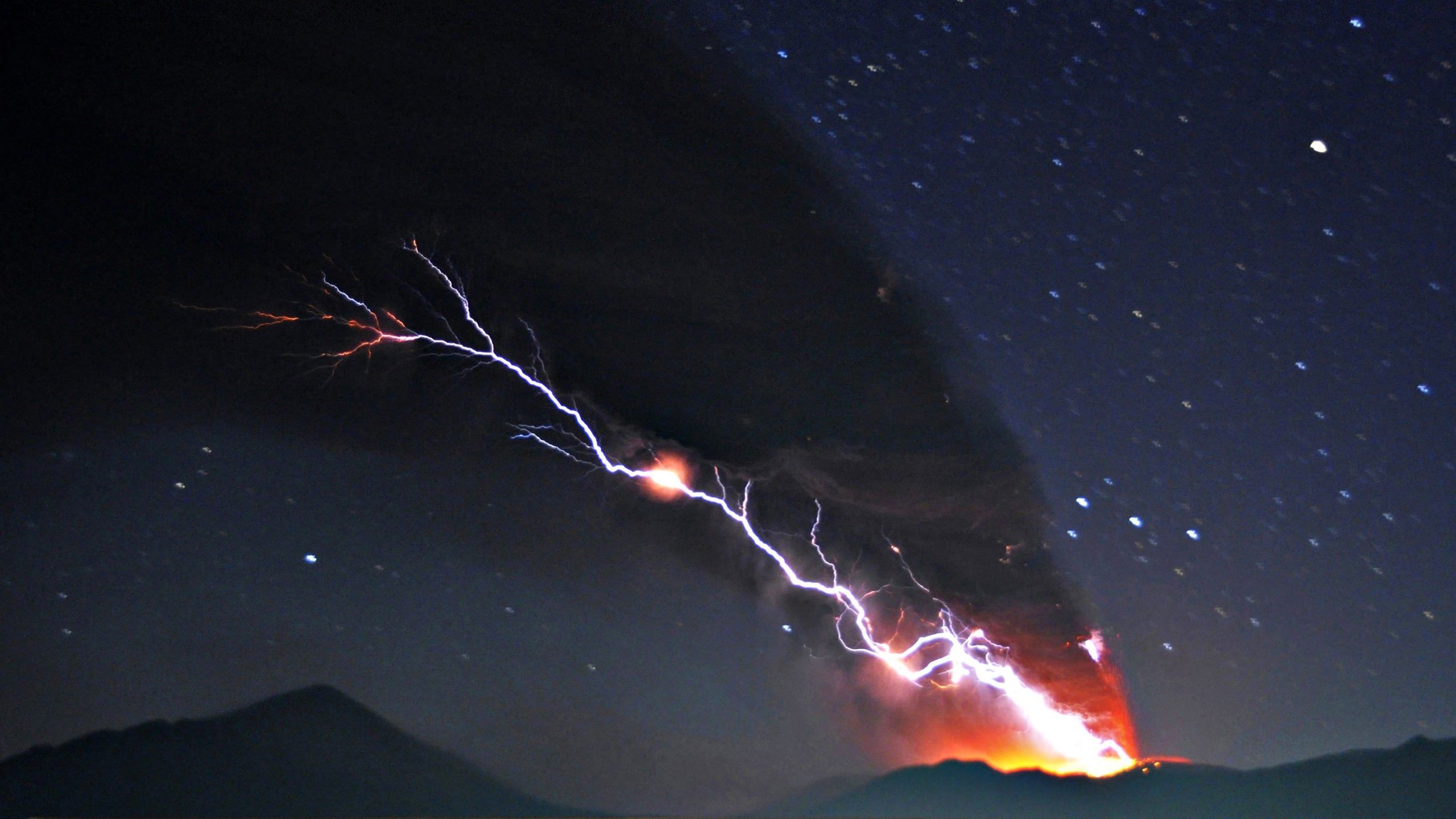 Nature stars volcanoes lava lightning skyscapes eruption magma