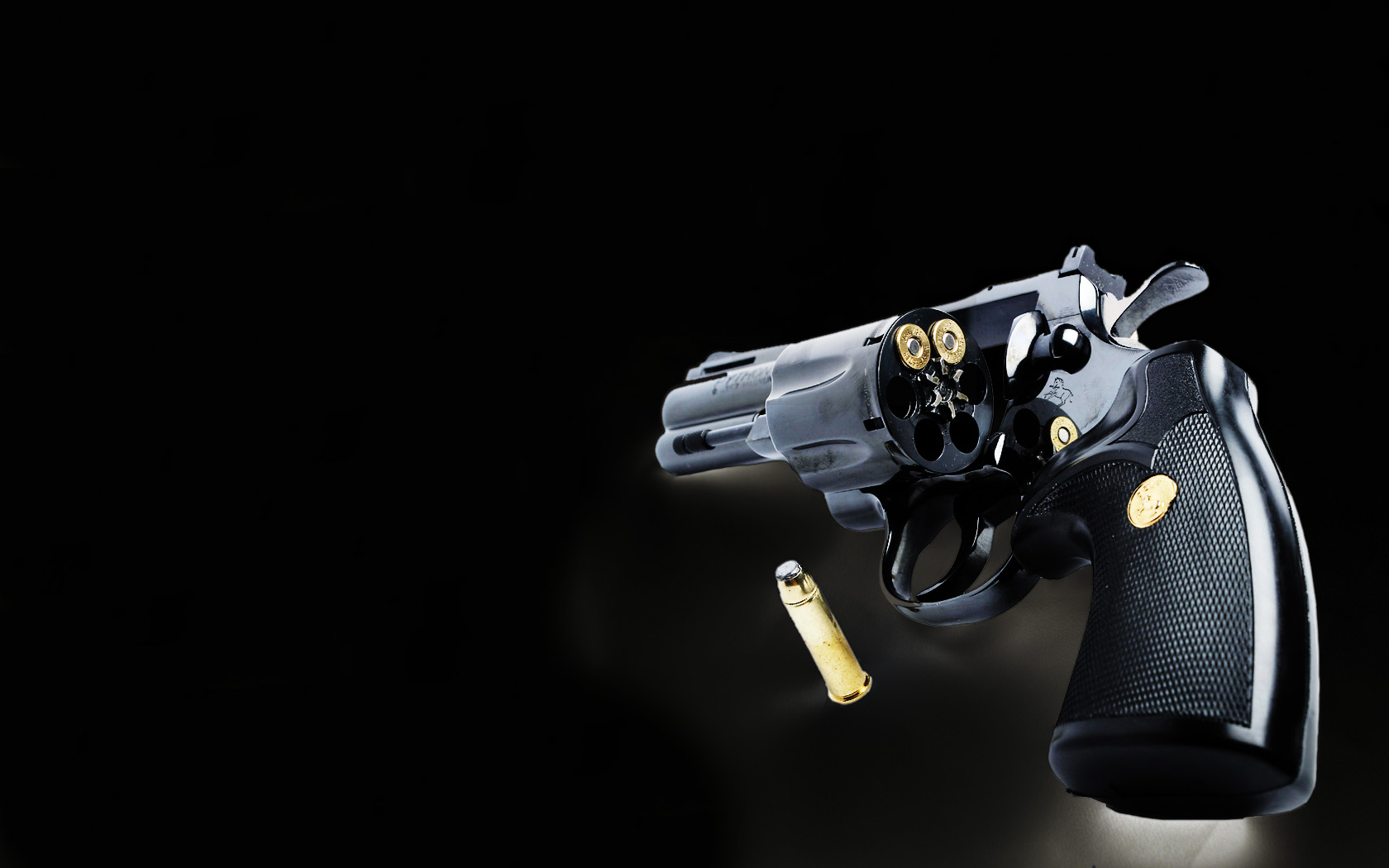 89 Revolver HD Wallpapers Backgrounds - Wallpaper Abyss