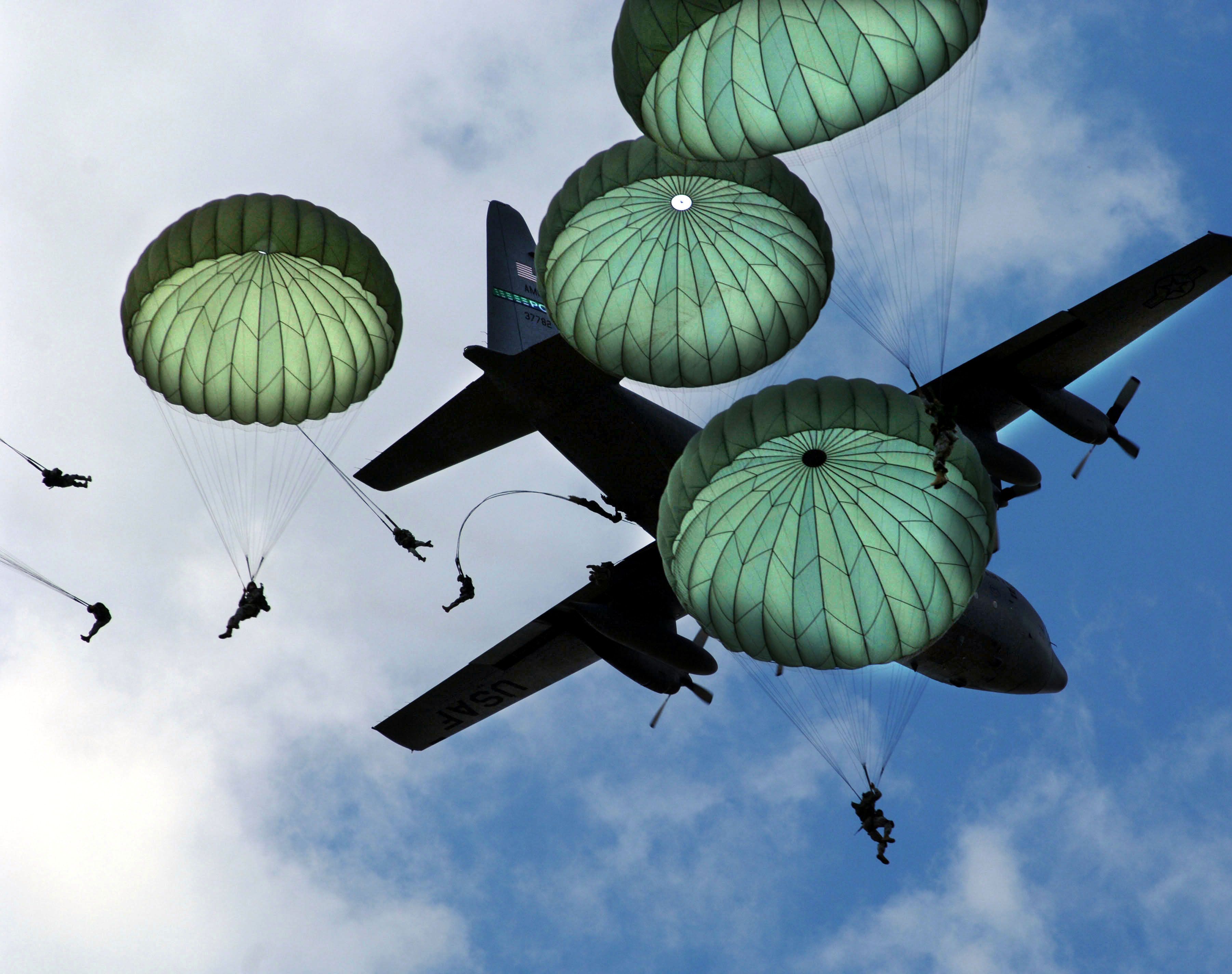 4 Paratrooper HD Wallpapers Backgrounds - Wallpaper Abyss