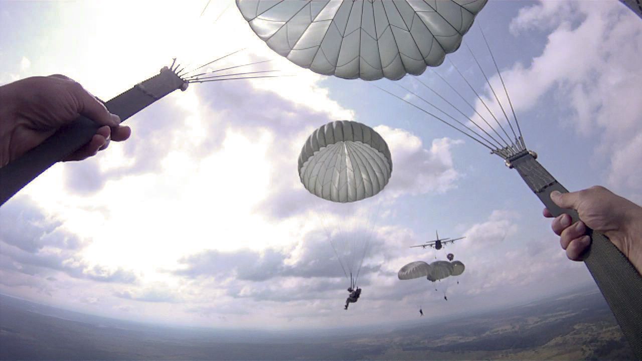 File:Through the Eyes of a Paratrooper 173rd Jumps in Ukraine for ...