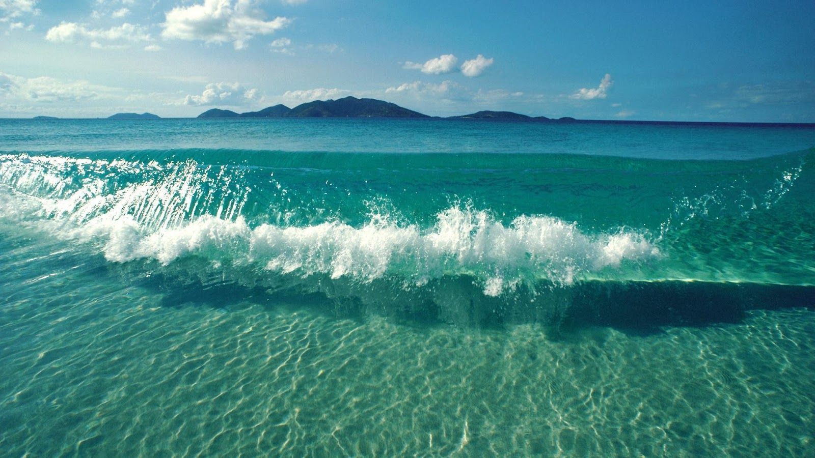 Download Free Ocean Waves Wallpapers Most beautiful places in