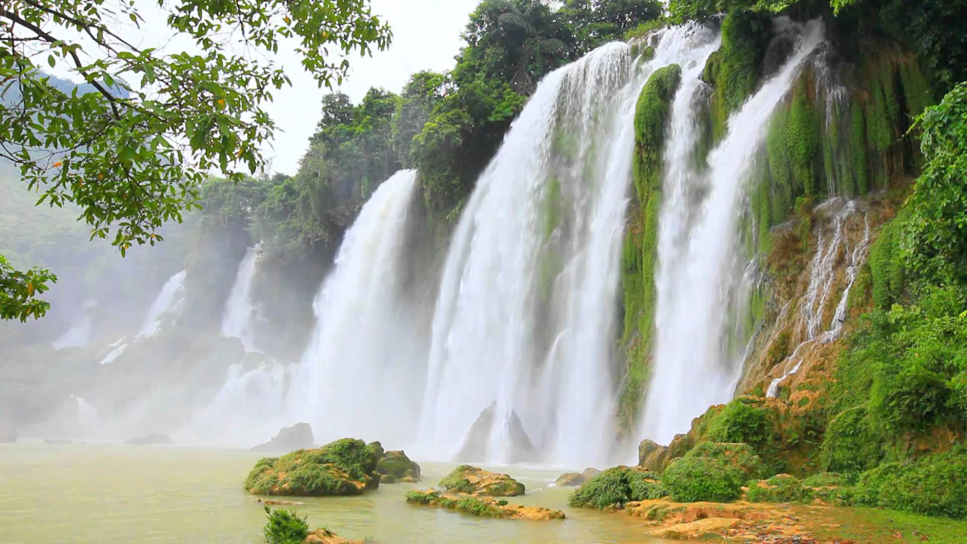 Animated Wallpaper and Desktop Backgrounds Waterfalls HD.mpg - YouTube