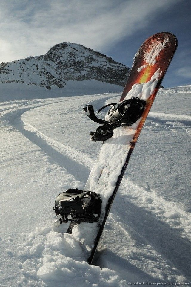Download Snowboard In Snow Wallpaper For iPhone 4