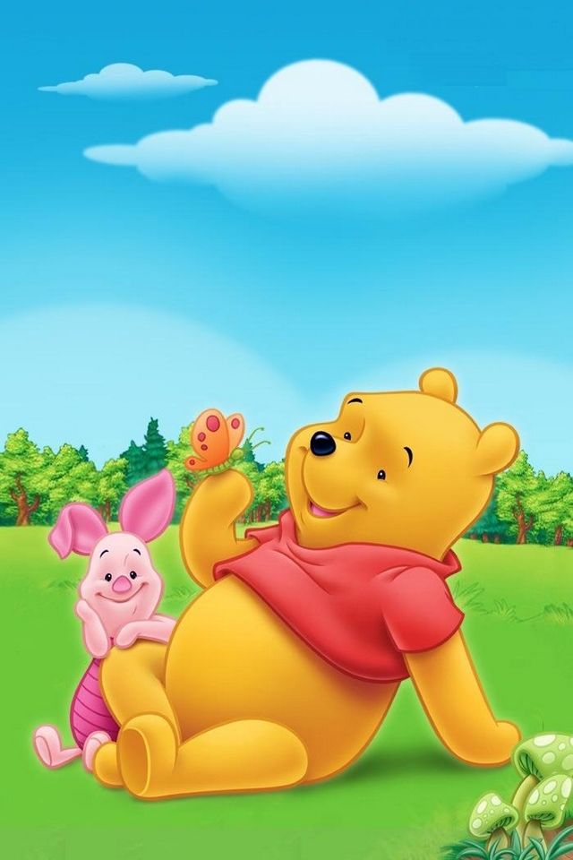 Winnie The Pooh and Piglet Hugging - wallpaper