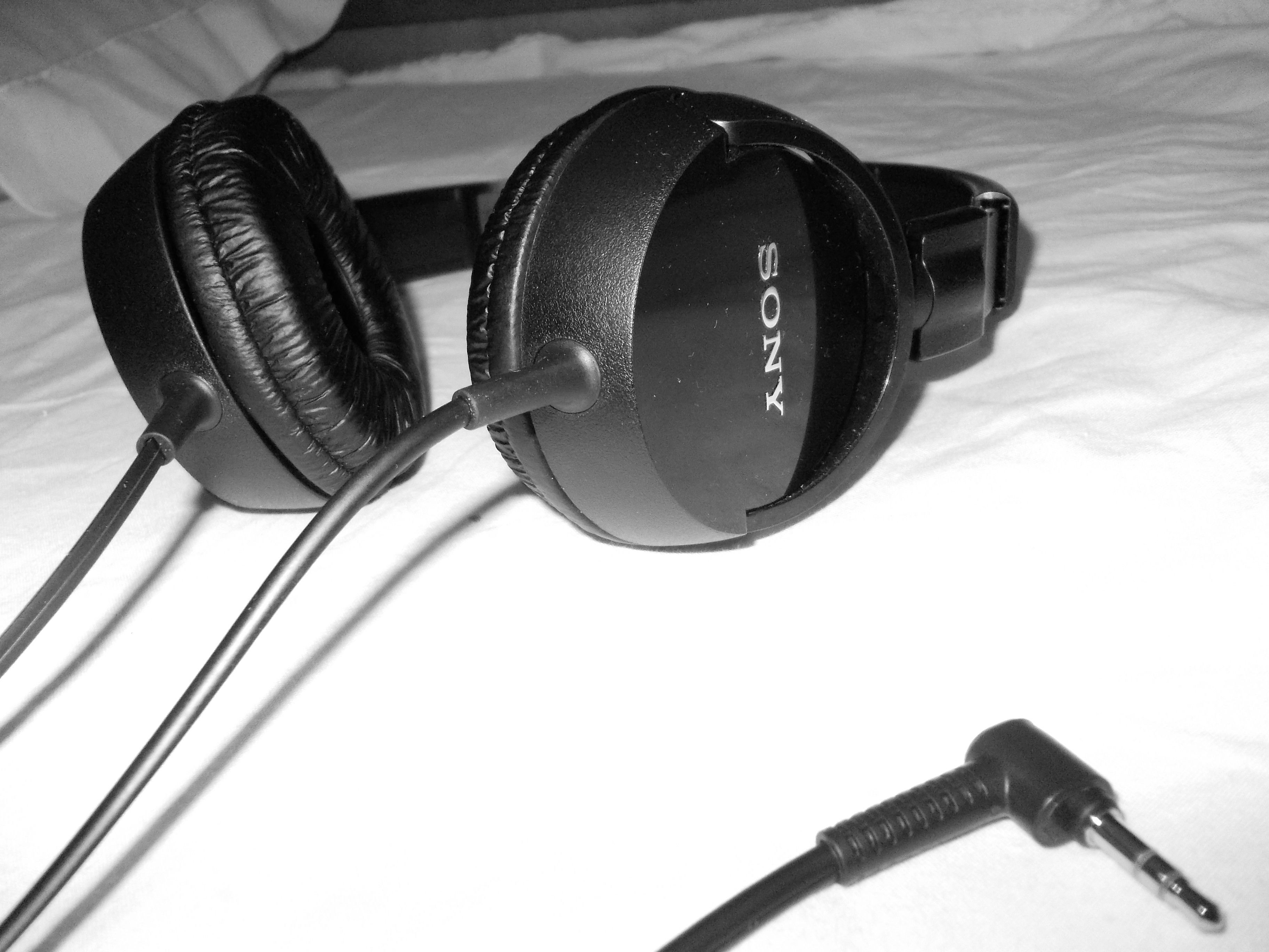 Headphones black and white music sony sound blank wallpaper ...