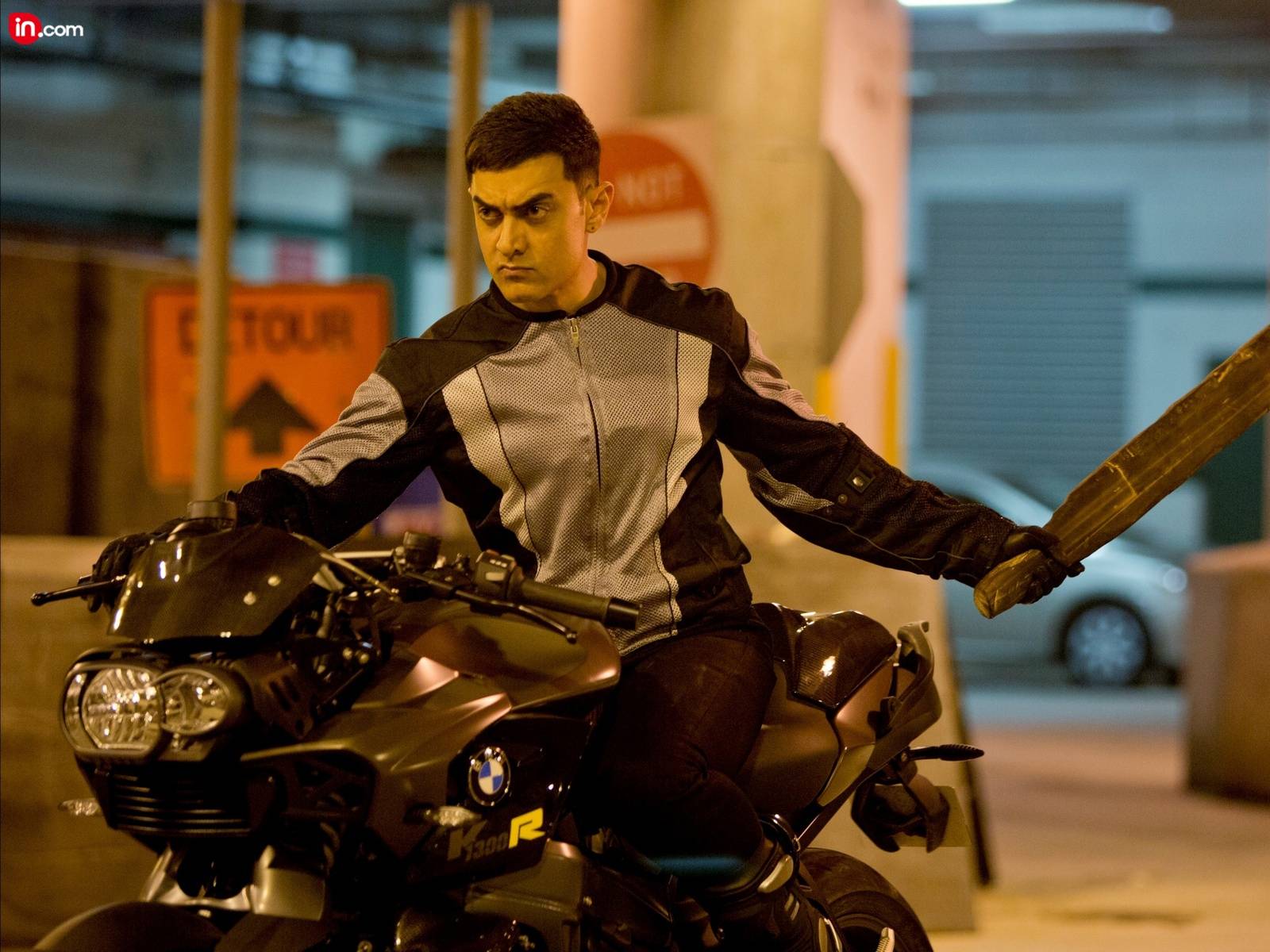 Dhoom 3 Photos, Pics, Dhoom 3 Wallpapers, Videos, News, Movies