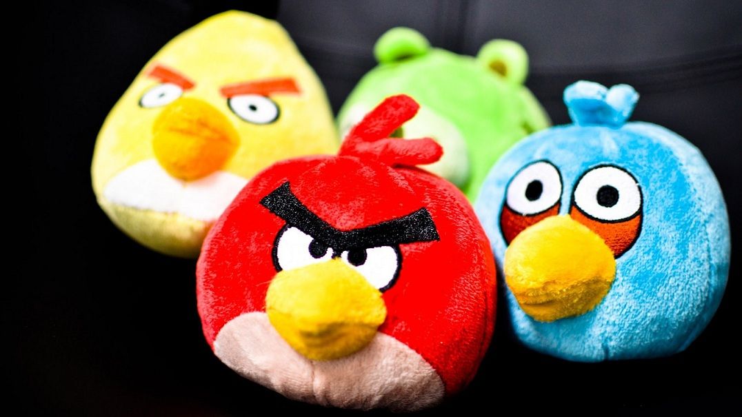 10 Cool And Beautiful Angry Birds WallpapersPhotography Heat ...