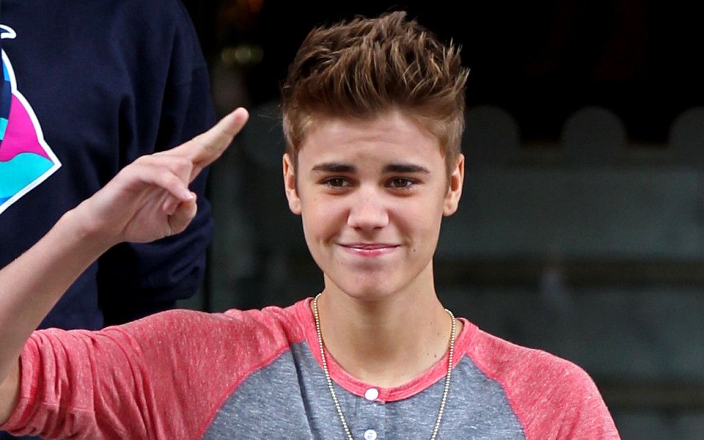 Justin Bieber New Photos Gallery Free Download | New Desktop HD ...