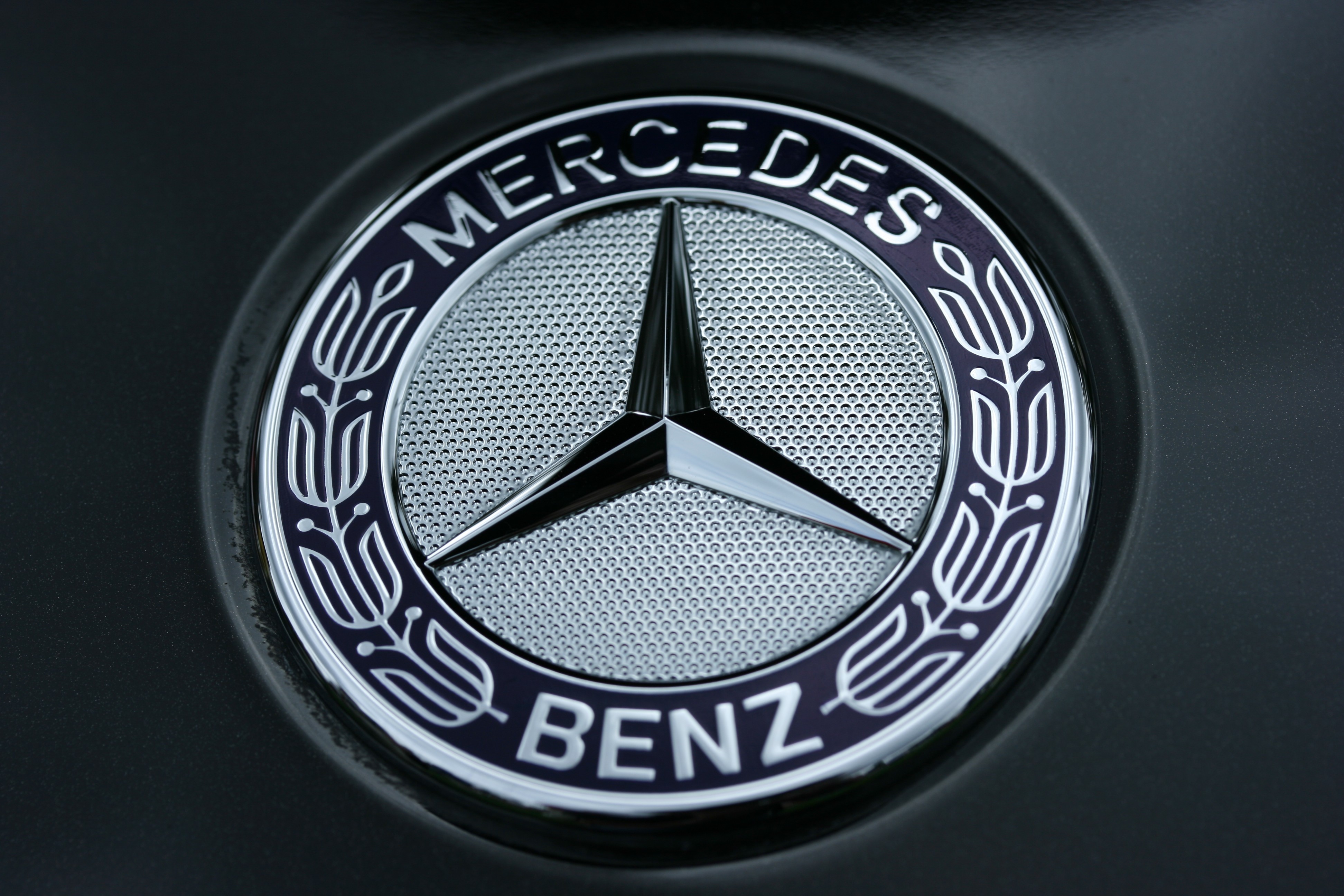 Awesome Mercedes Benz Logo Wallpaper Full HD Pictures