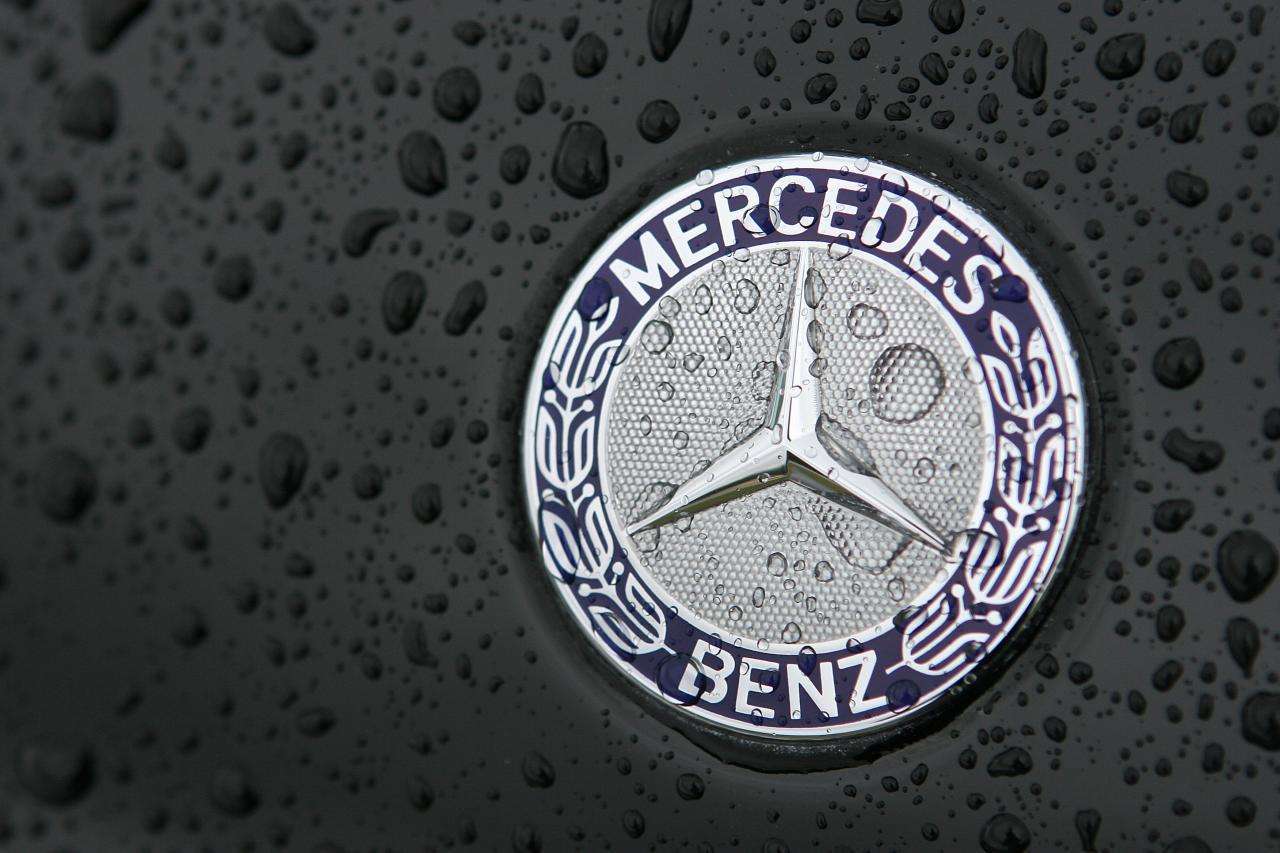 HD Mercedes Benz Logo Wallpapers | Full HD Pictures
