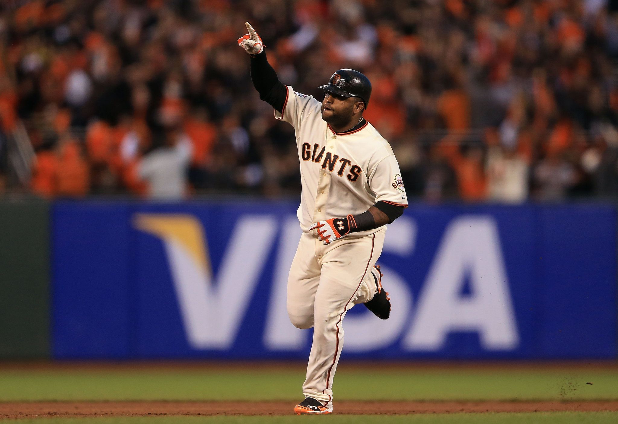 Sandovals 3 Homers Lift Giants in World Series Rout of Tigers