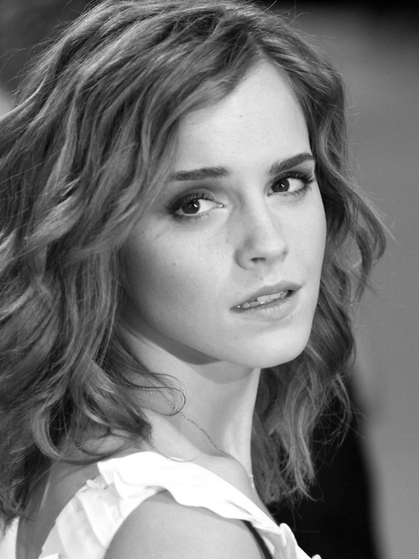Download Emma Watson Screensaver For Amazon Kindle 3