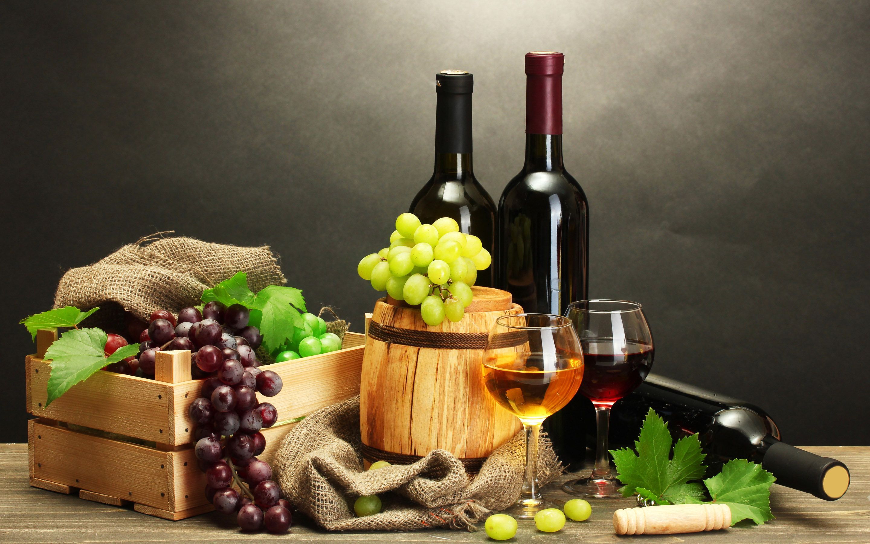Barrel Wine Bottle Corkscrew Grapes - New HD Backgrounds