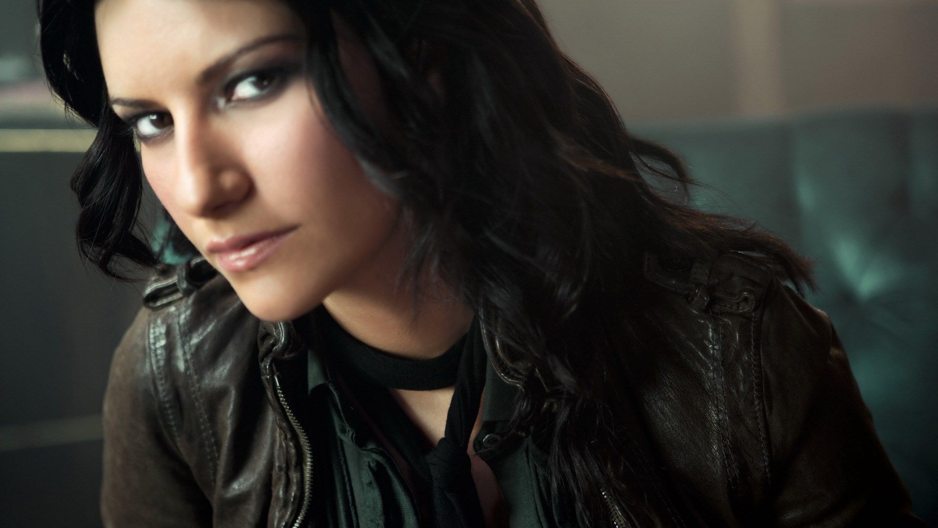 Laura Pausini | Known people - famous people news and biographies