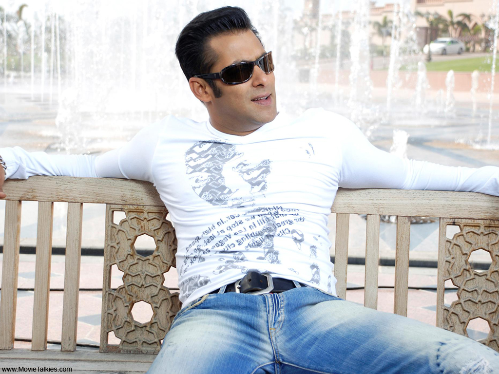 Free Games Wallpapers Latest Salman Khan Wallpapers - Download