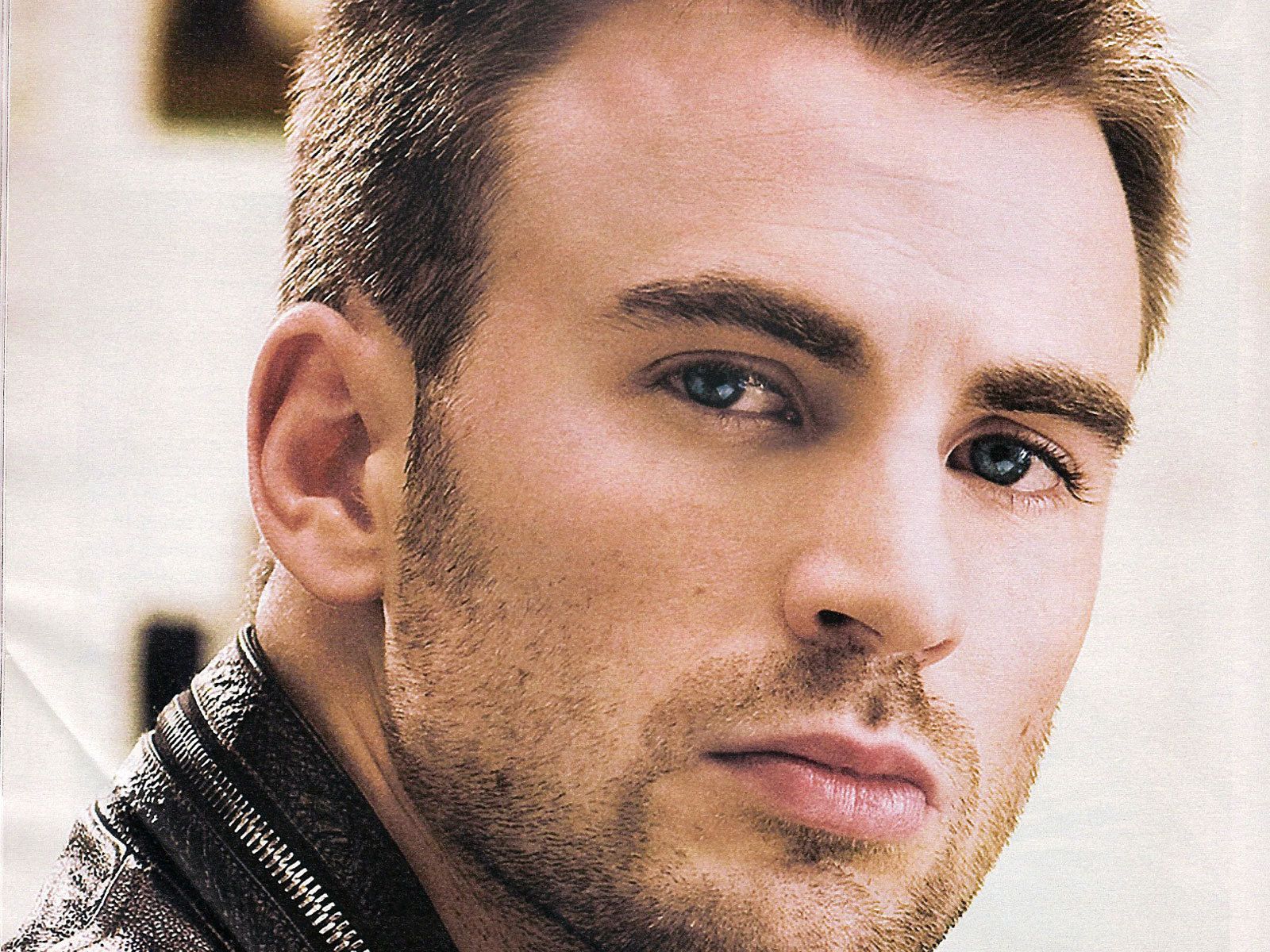 Popular Actor Chris Evans wallpapers and images - wallpapers ...