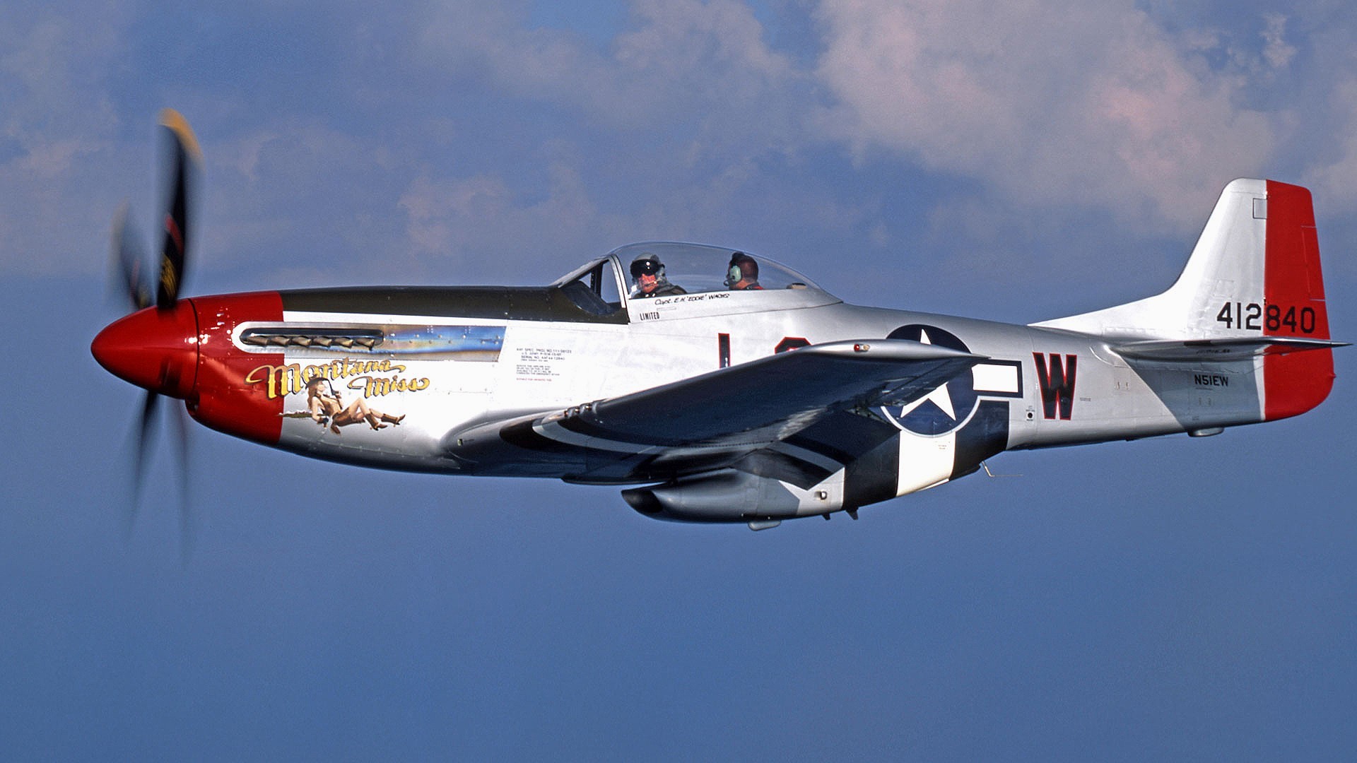 SuperHD.pics: P-51 Mustang Warbird aircraft desktop bakcgrounds