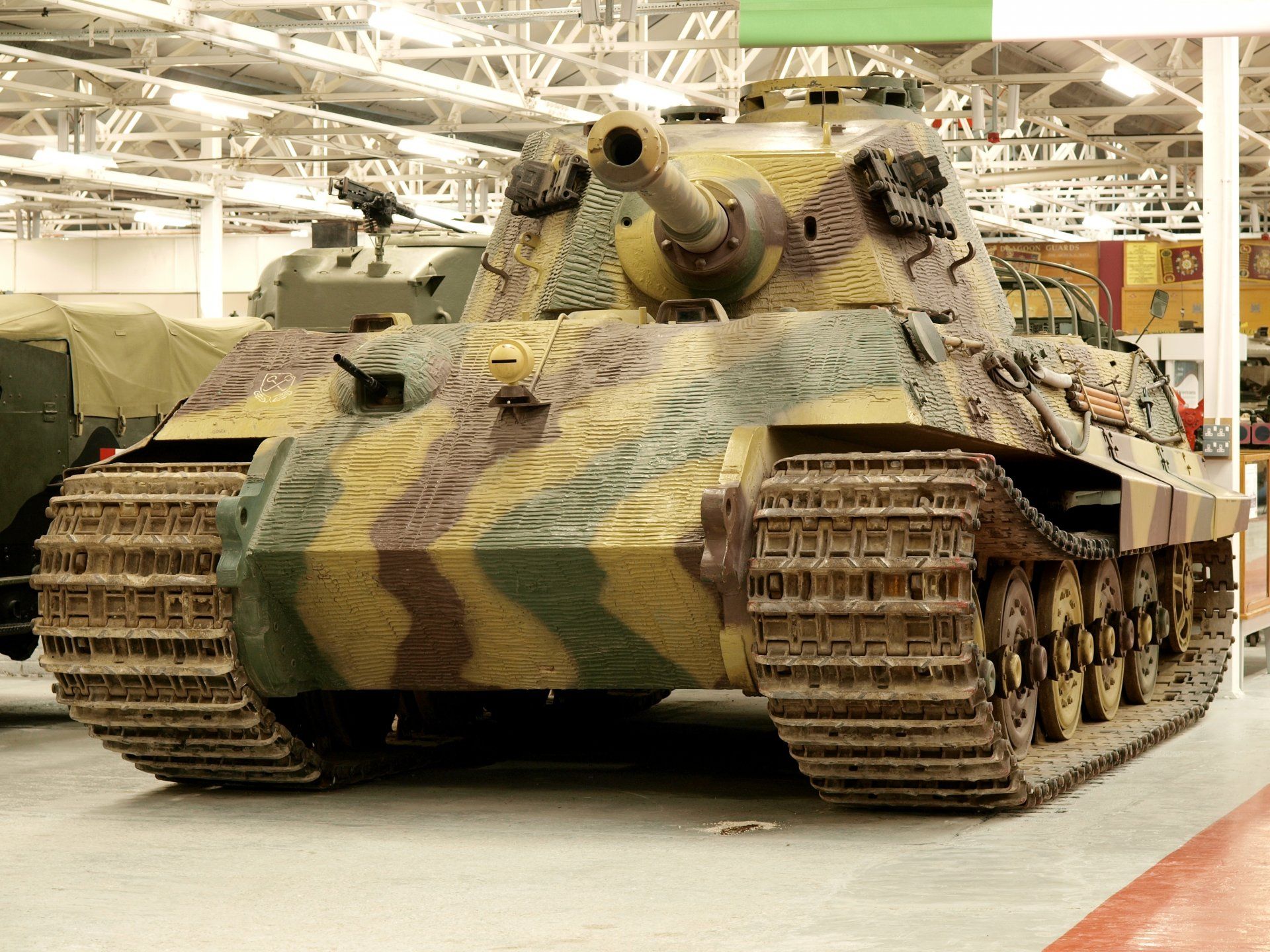 museum german heavy tank pzkpfw vi tiger ii king tiger HD wallpaper